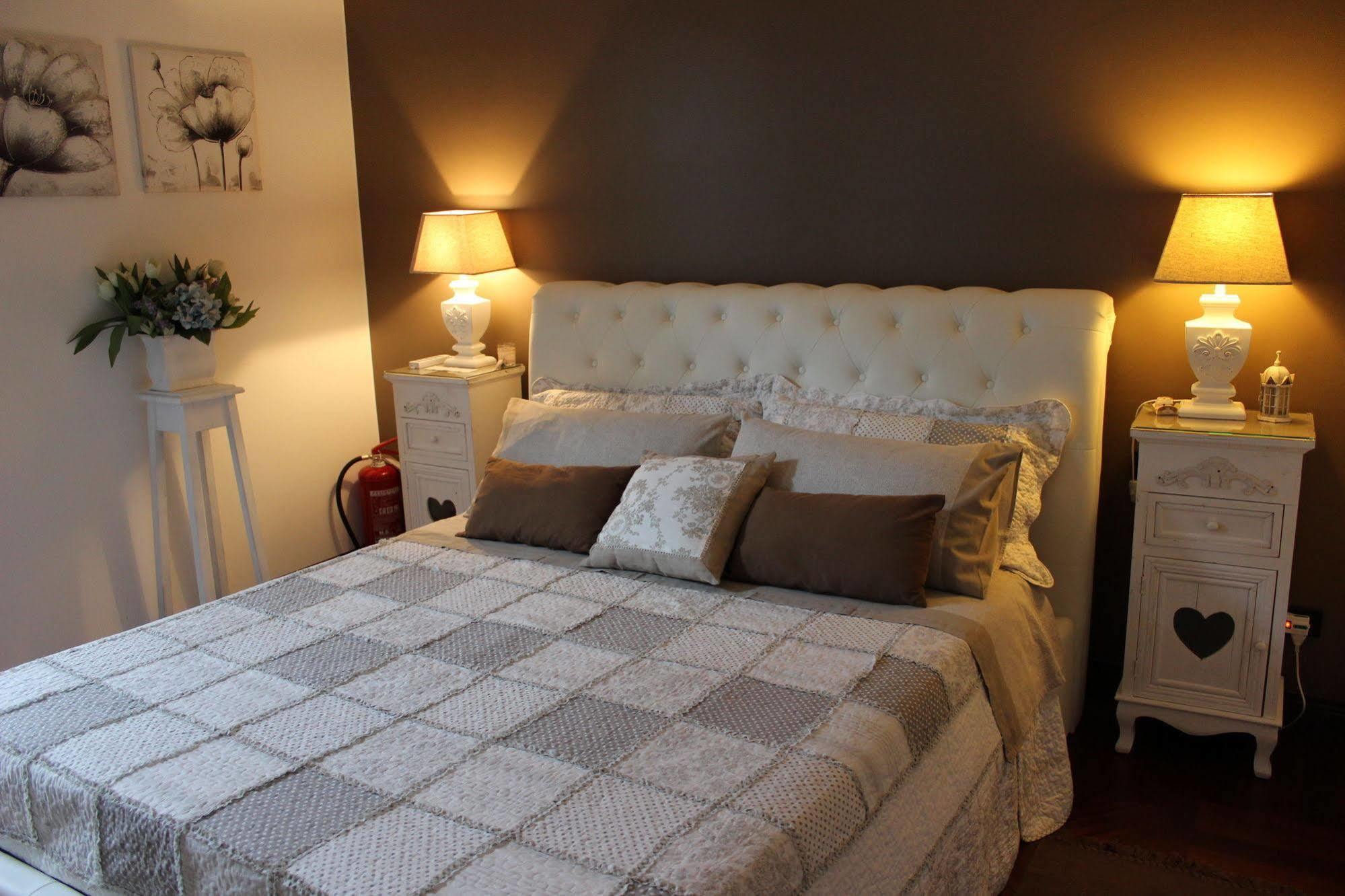 B&B Le Lanterne Casal Palocco Ngoại thất bức ảnh