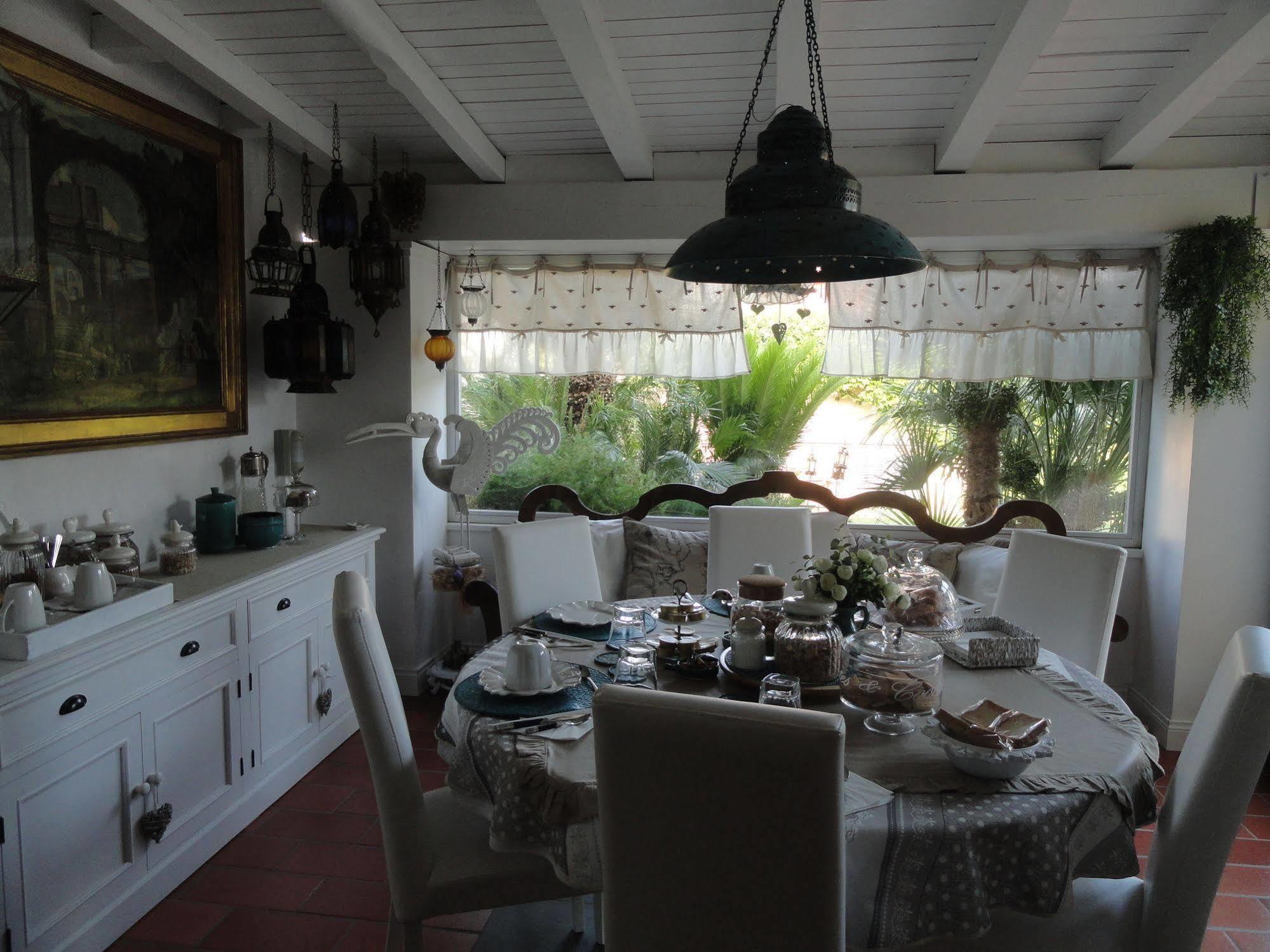 B&B Le Lanterne Casal Palocco Ngoại thất bức ảnh