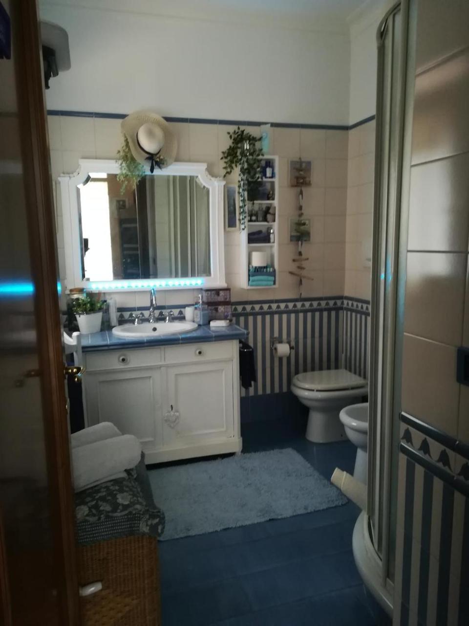 B&B Le Lanterne Casal Palocco Ngoại thất bức ảnh